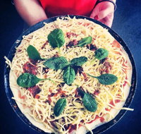 Vinnie's Pizza Boys - Accommodation Broadbeach