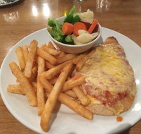 Bull and Bush - Accommodation Broadbeach