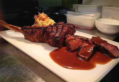 CHAR Mooloolaba - Accommodation Broadbeach 20