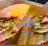 The Cricketers Arms Hotel - Accommodation Broadbeach