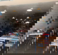 Ronnie's Place - Accommodation Broadbeach