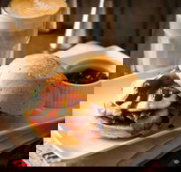 The Coffee Club - Cleveland - Accommodation Broadbeach