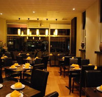 Aroi Thai Restaurant - Accommodation Broadbeach