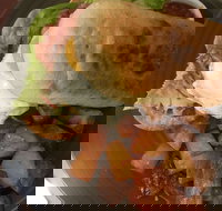 Little Swallow Cafe - Accommodation Broadbeach