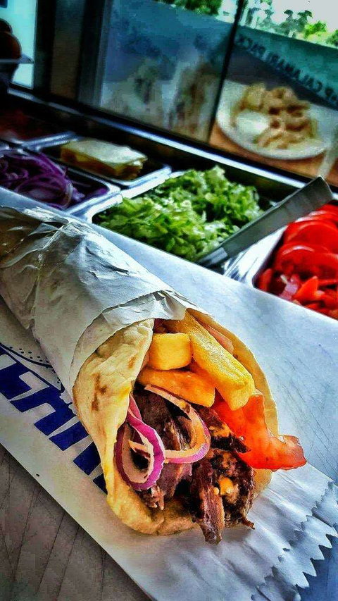 Gully Fish & Grill - Accommodation Broadbeach 0
