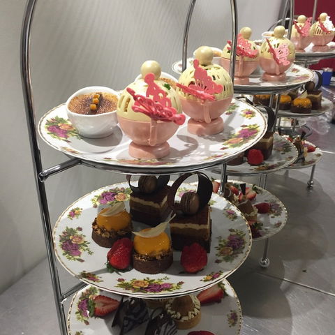 Sabor Tea Room - Accommodation Broadbeach 1