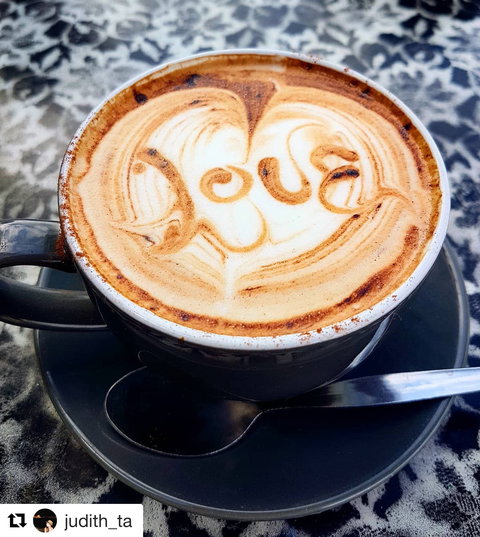 Scallywags Cafe - Accommodation Broadbeach 1