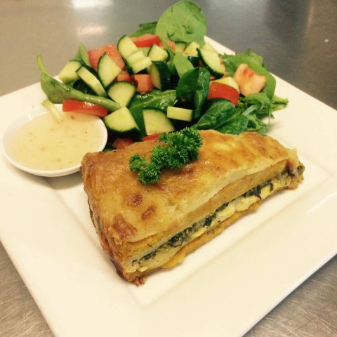 The Walnut Restaurant And Lounge Bar - Accommodation Broadbeach 0