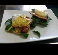 Maley Diner - Accommodation Broadbeach
