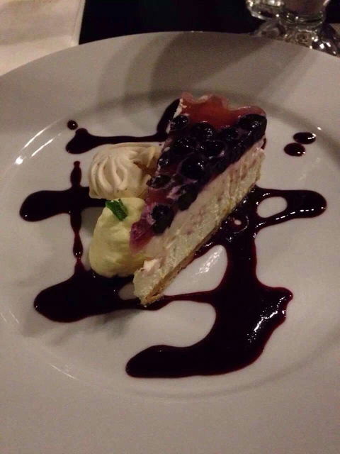 Grand Hotel - Accommodation Broadbeach 0