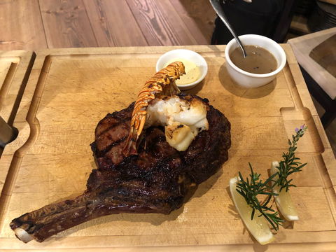 A Hereford Beefstouw - Accommodation Broadbeach 0