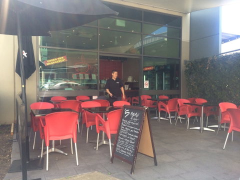 Q Bites Cafe - Accommodation Broadbeach 0
