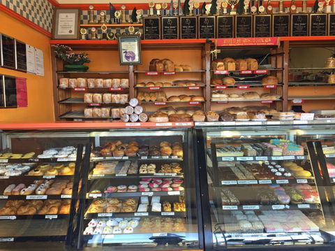 Ray's Hot Bread - Coorparoo - Accommodation Broadbeach 0