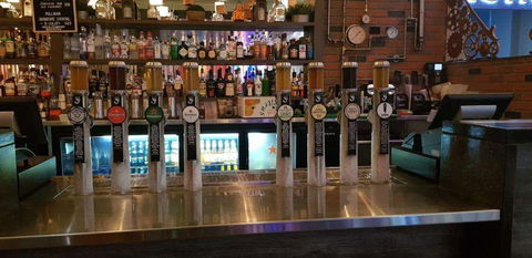 BAR36 - Accommodation Broadbeach 0