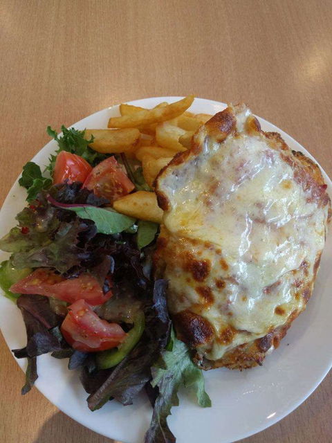 Frank And Connie's Kitchen - Accommodation Broadbeach 0