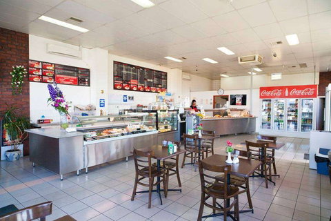 A&J's Cafe - Accommodation Broadbeach 0