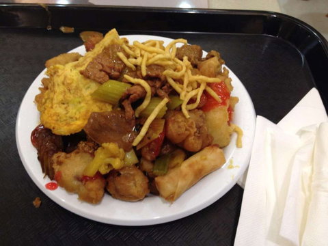 Golden Wok - Accommodation Broadbeach 0