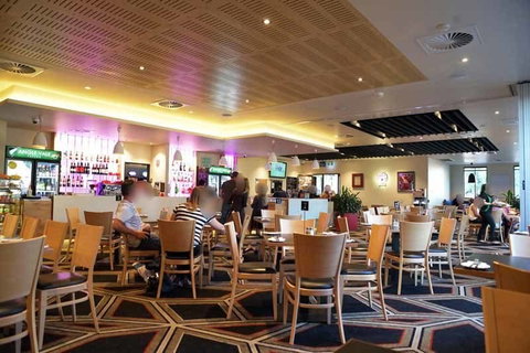 Angle Vale Tavern - Accommodation Broadbeach 0