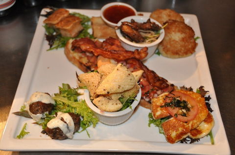 Salt Cafe Bar - Accommodation Broadbeach 0