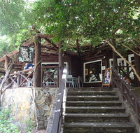 Chalet Healy Cafe - Accommodation Broadbeach