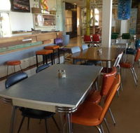Boomers On the Beach - Accommodation Broadbeach
