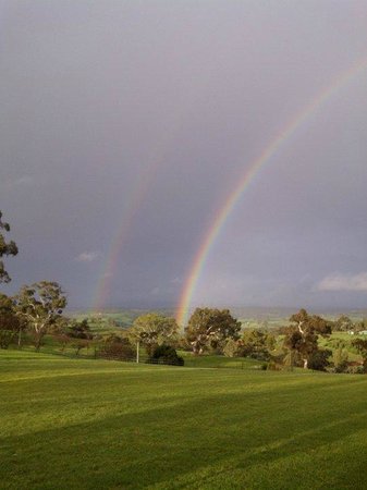 One Tree Hill SA Accommodation Broadbeach