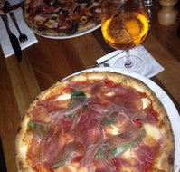 Julius Pizzeria - Accommodation Broadbeach