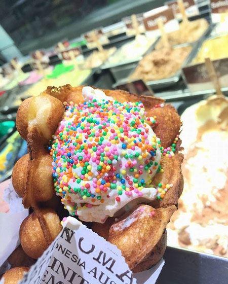 Acropolis Souvlaki Bar - Accommodation Broadbeach 10