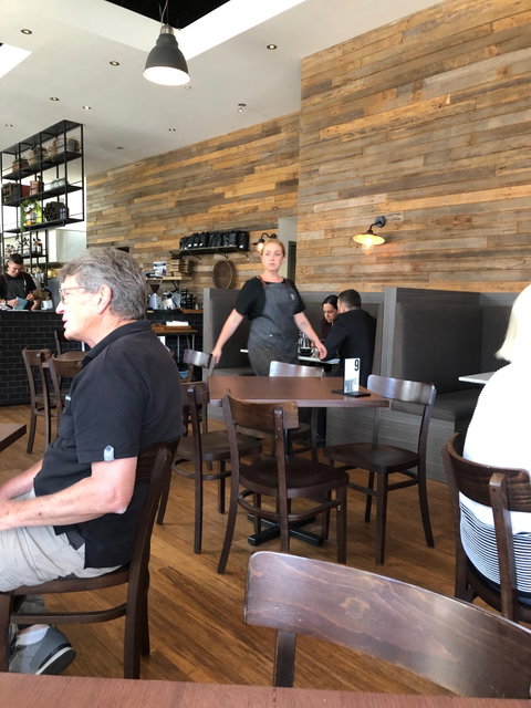 Public - Accommodation Broadbeach 2