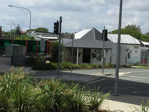2 Streets Over - Accommodation Broadbeach 0
