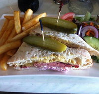 The Coffee Club - Forest Lake - Accommodation Broadbeach