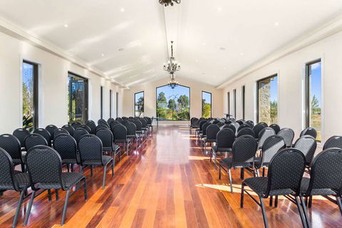 Quality Suites Point Cook Seasons 5 - Accommodation Broadbeach 13