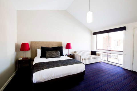 All Seasons Bendigo - Accommodation Broadbeach 1