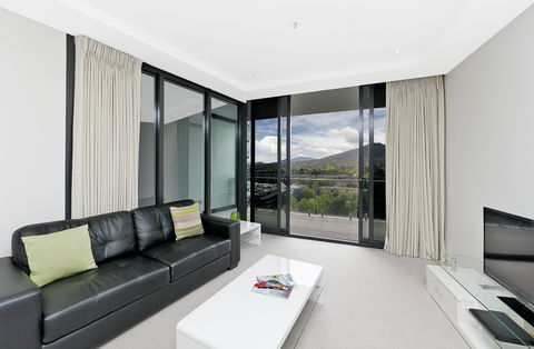 Astra Canberra Manhattan - Accommodation Broadbeach 6