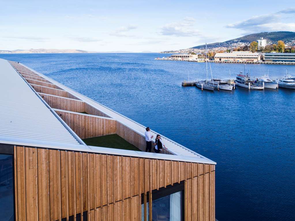 Mt Nelson TAS Accommodation Broadbeach