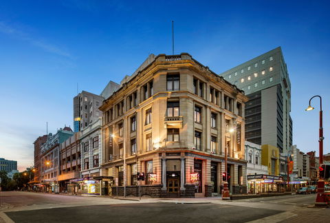 Quest Savoy - Accommodation Broadbeach 0