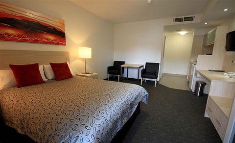 Jephson Hotel - Accommodation Broadbeach 8
