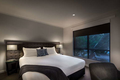Crest On Park - Accommodation Broadbeach 4