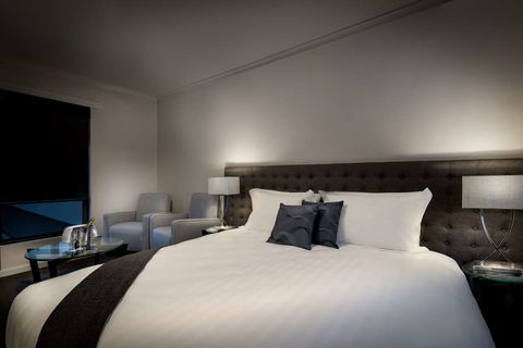 Crest On Park - Accommodation Broadbeach 7