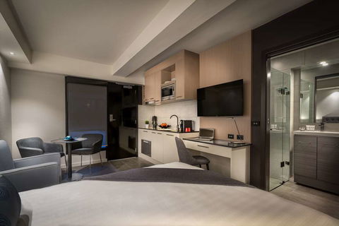 Crest On Park - Accommodation Broadbeach 12