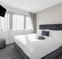 Meriton Suites Kent Street - Accommodation Broadbeach