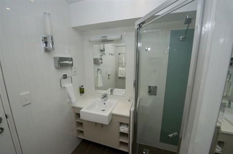 Hyde Park Inn - Accommodation Broadbeach 6