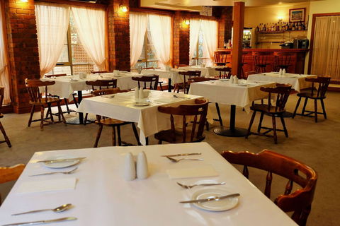 St Georges Motor Inn - Accommodation Broadbeach 15