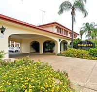 Narrandera Club Motor Inn - Accommodation Broadbeach