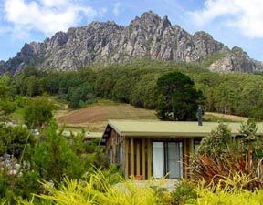 Silver Ridge Retreat - Accommodation Broadbeach 0