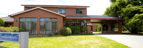 Golden Grain Motor Inn - Accommodation Broadbeach 0