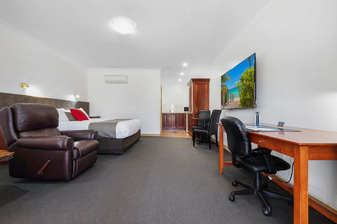 The Georgian Motor Lodge - Accommodation Broadbeach 2