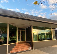 Ashton Townhouse Motel  Suites Tumut - Accommodation Broadbeach