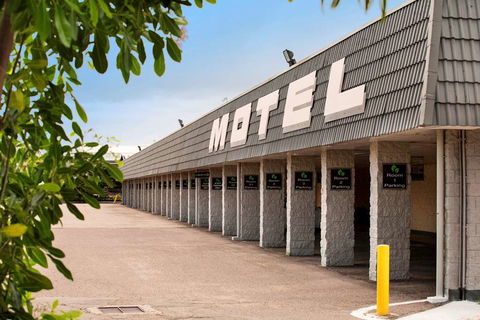Dalrymple Motel - Accommodation Broadbeach 0