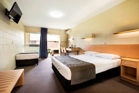 Dalrymple Motel - Accommodation Broadbeach 2